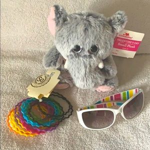 Sunglasses, teddy bear, bracelet